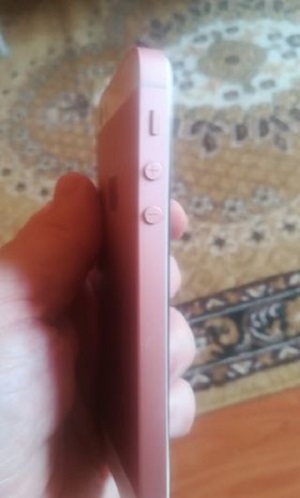 Apple iPhone SE 16 gb telekomos, gyönyörű, ajándék tok