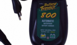 Battery Tender  800 Líthium  akkumulátor töltő 12V 0,8A töltőáram
