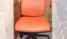 CINQUE SYN STANDARD Minőségi irodai forgószék - narancs textilbőr raktáron