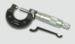 MAN-826 Mikrométer 0-25 mm
