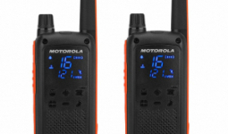 Motorola TALKABAUT T82 akkumulátoros adó-vevő készülék, 10km-es hatótávolsággal (PNI-MTAT82)