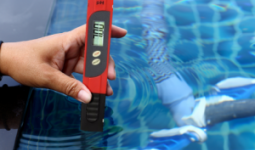pH teszter és hőmérő